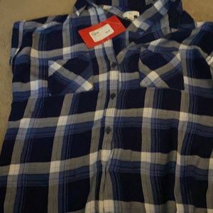 Cap sleeveless plaid button down